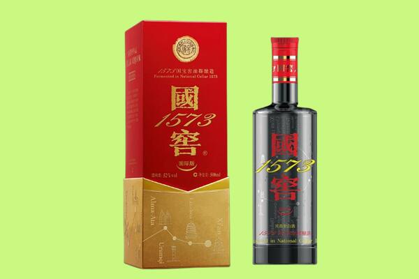 金凤区回收国窖1573.jpg